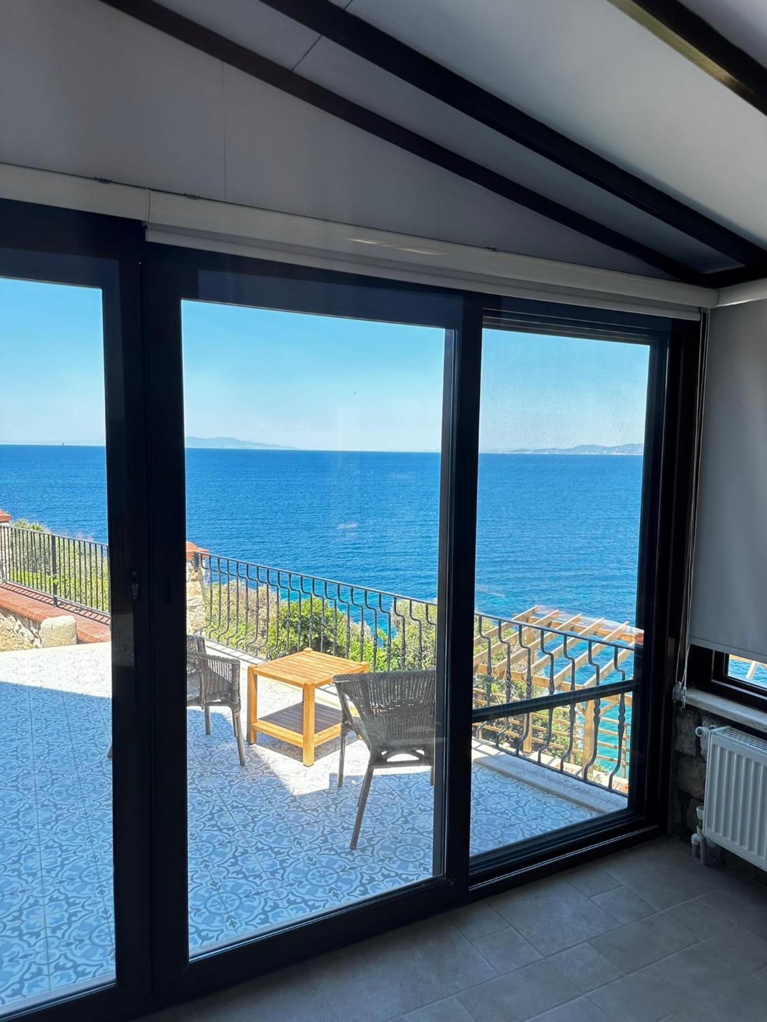 Nergis Hotel Karaburun  Luaran gambar