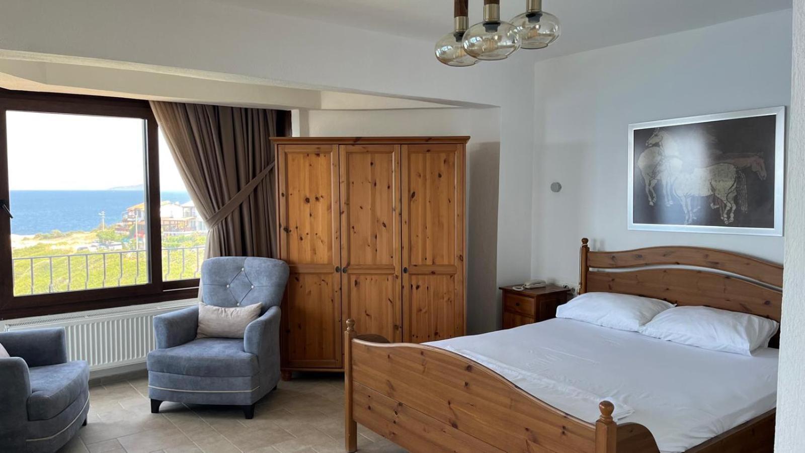 Nergis Hotel Karaburun  Luaran gambar