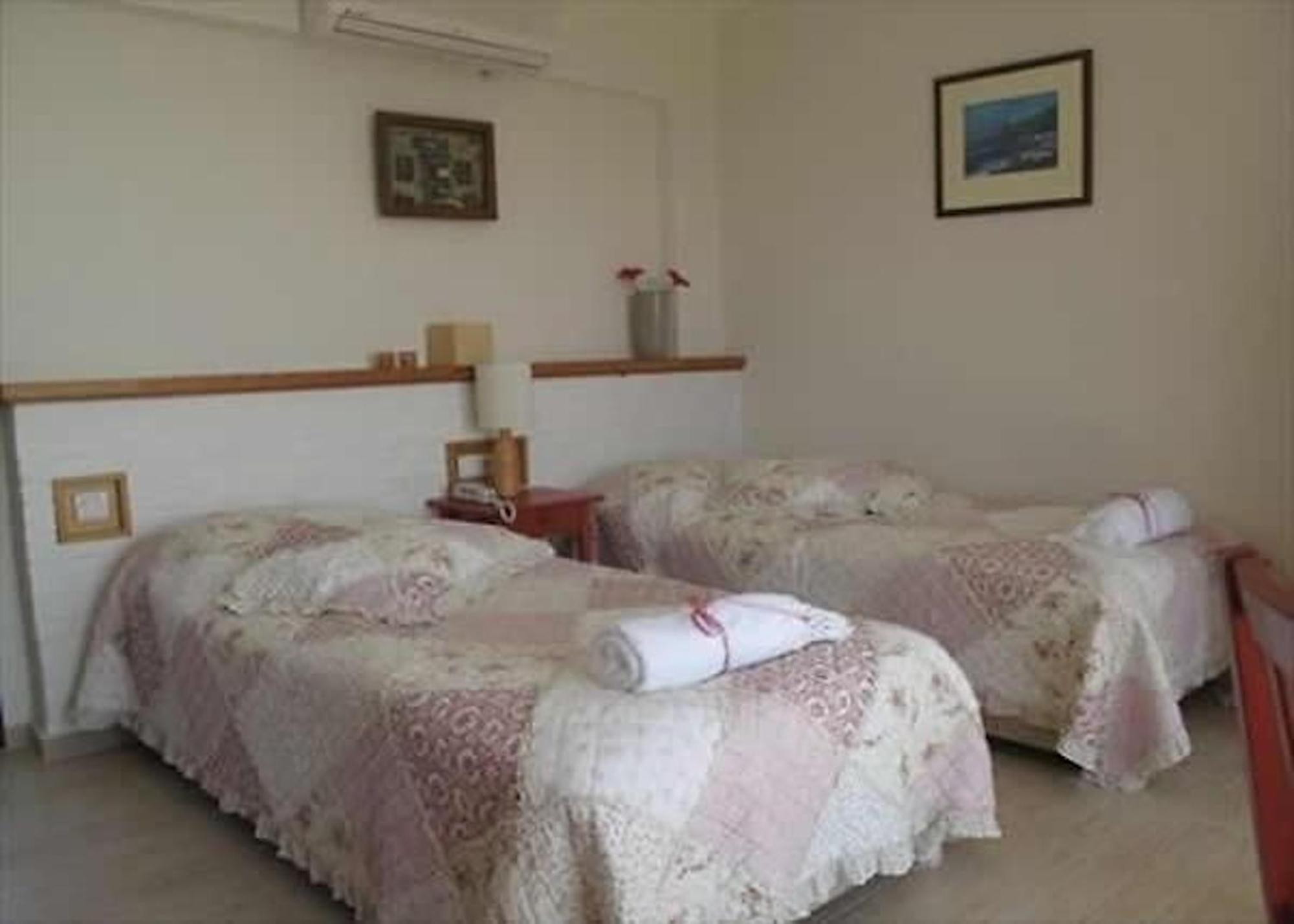 Nergis Hotel Karaburun  Luaran gambar