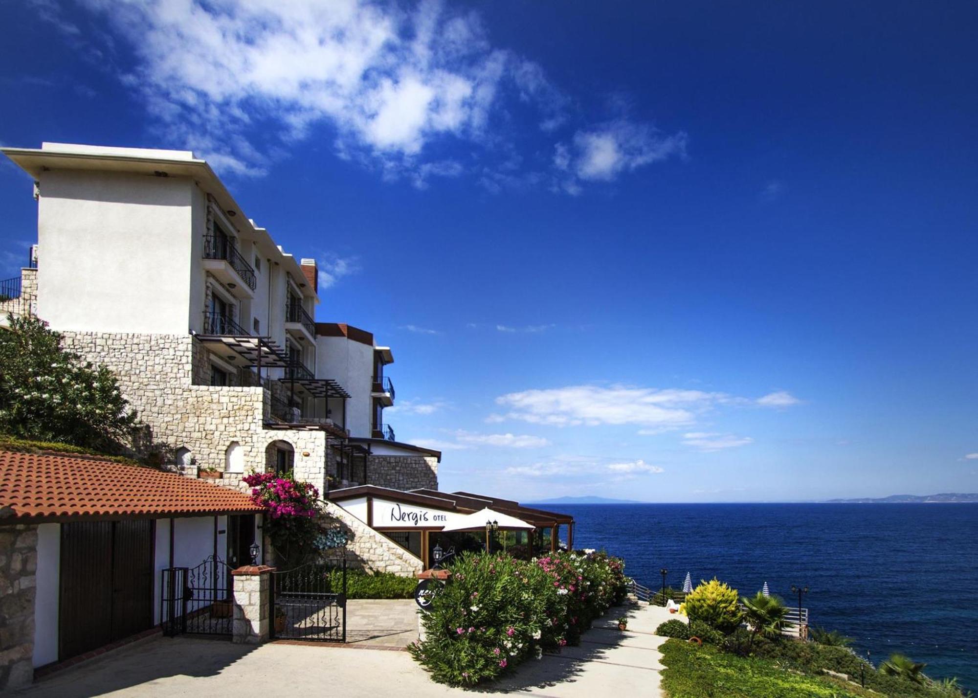 Nergis Hotel Karaburun  Luaran gambar