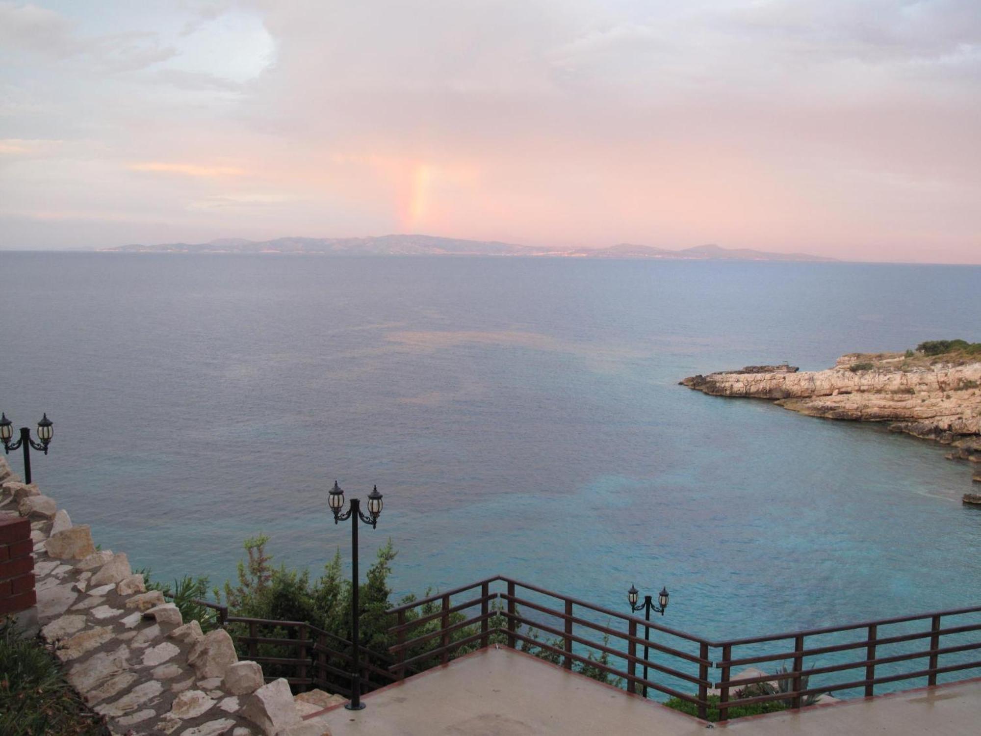 Nergis Hotel Karaburun  Luaran gambar