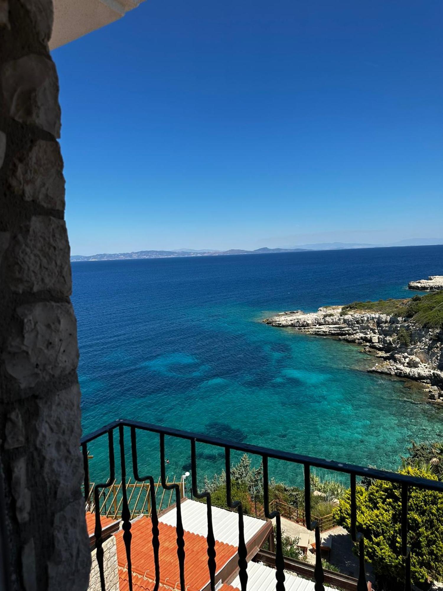 Nergis Hotel Karaburun  Luaran gambar