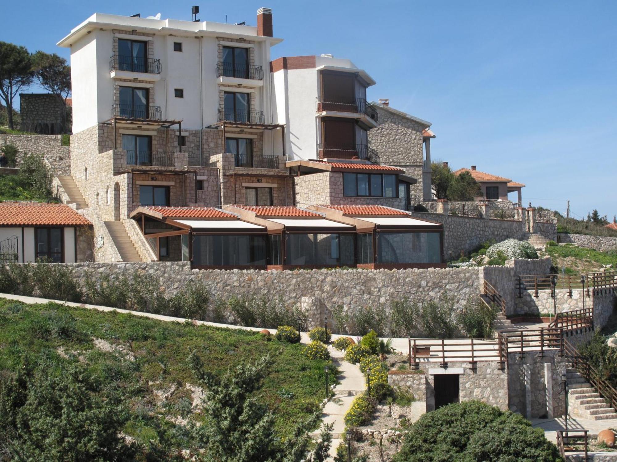 Nergis Hotel Karaburun  Luaran gambar